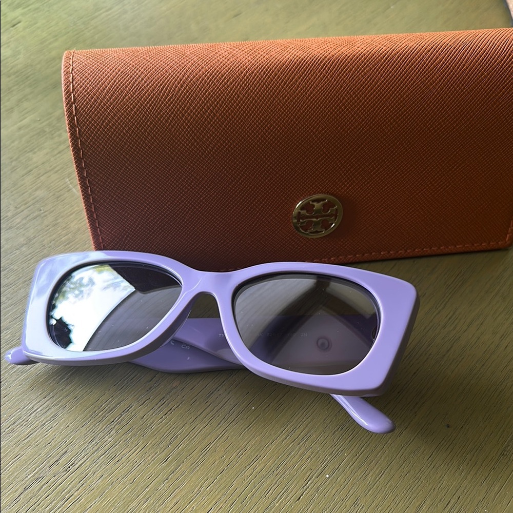 Tory Burch Purple Fashion Sunglasses Kira Cat Eye Unique Never Worn.